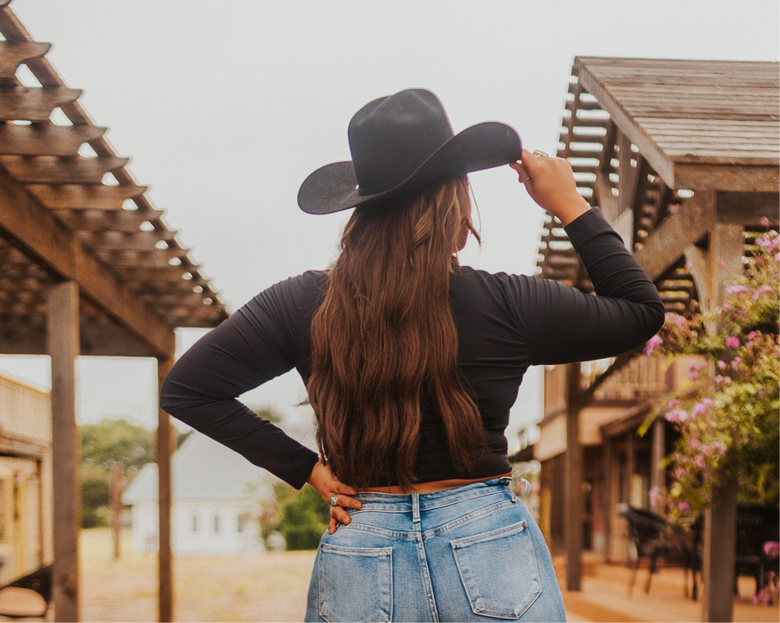 HOLD THE REINS BLACK TOP