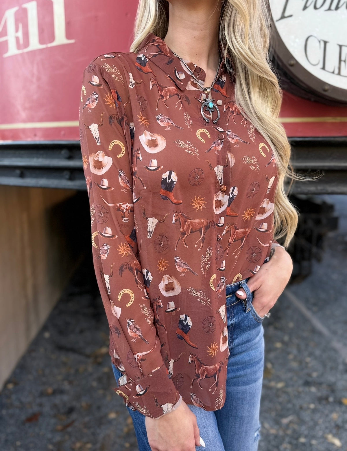 SADDLE UP RUST TOP