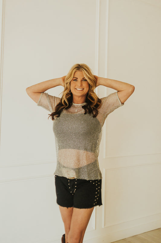 WEEKEND VIBE SILVER TOP | Western Lavish Boutique 1