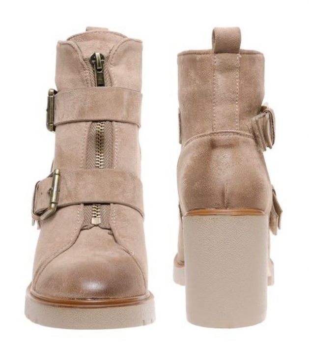 HIPPIE COWGIRL BOOTIES