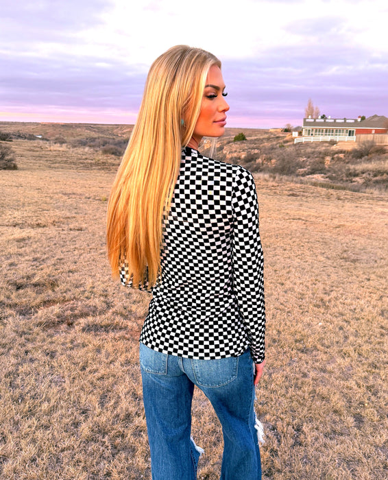 CHECKERED MESH TOP