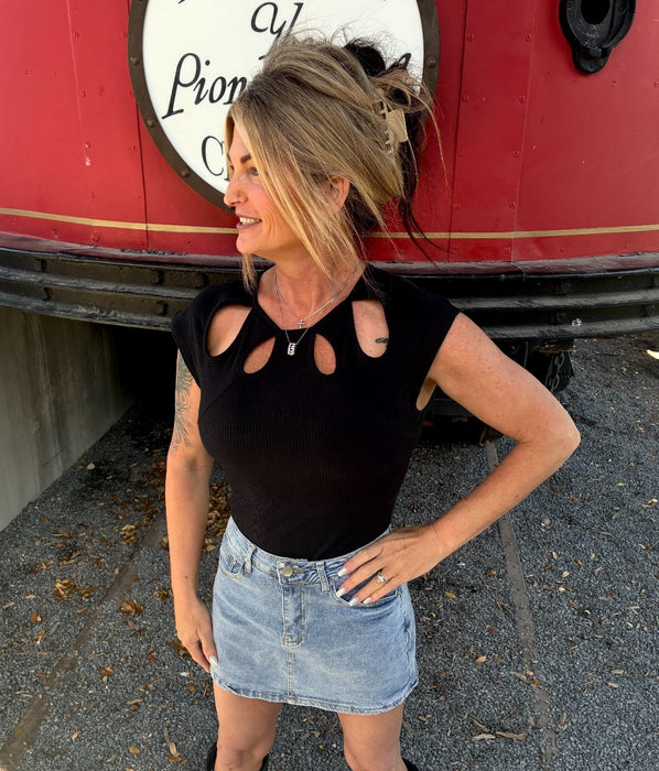 OUTLAW SKIRT