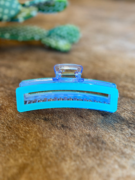 BLUE RECTANGULAR HAIR CLIP