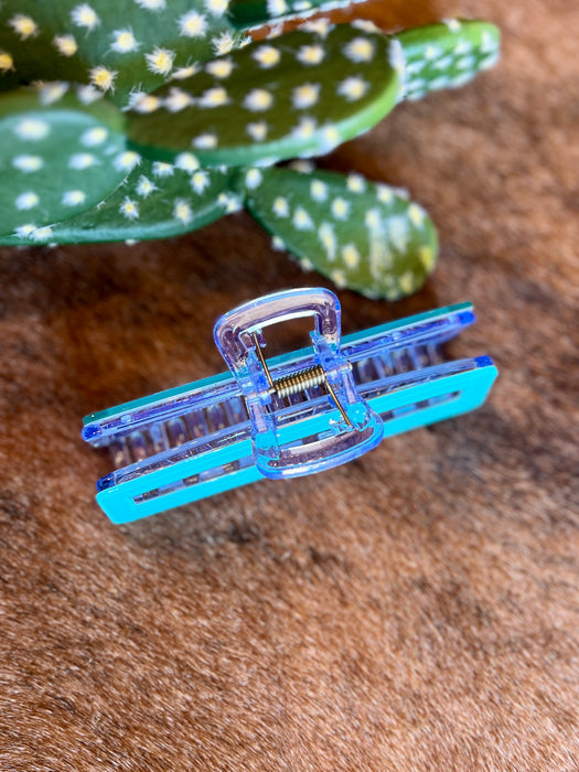 BLUE RECTANGULAR HAIR CLIP