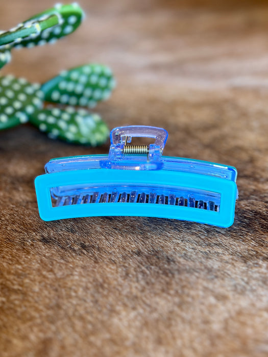 BLUE RECTANGULAR HAIR CLIP