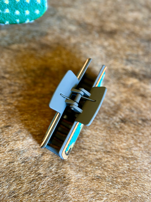 WESTERN FLOWERS LEATHER CLIP