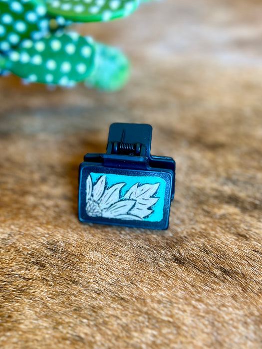 WESTERN SUNFLOWER TURQUOISE LEATHER CLIP