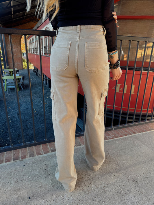 RISEN KHAKI