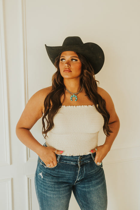 YOUR GO TO NAVAJO TURQUOISE NECKLACE | Western Lavish Boutique 1